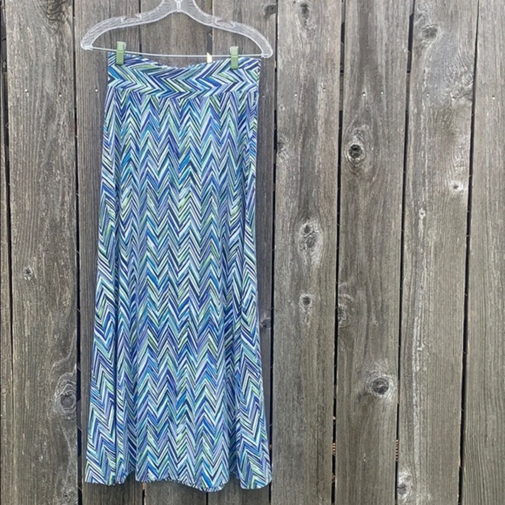 Small Dress Barn Maxi Skirt